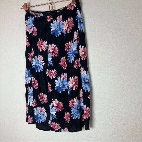 EUC Forever 21 Hawaiian Floral 2 Piece Set - Picture 10 of 10